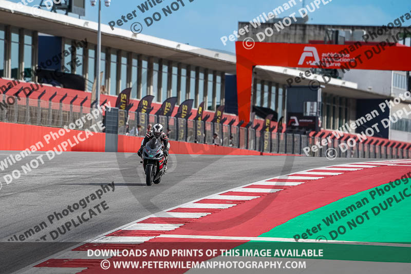 motorbikes;no limits;peter wileman photography;portimao;portugal;trackday digital images